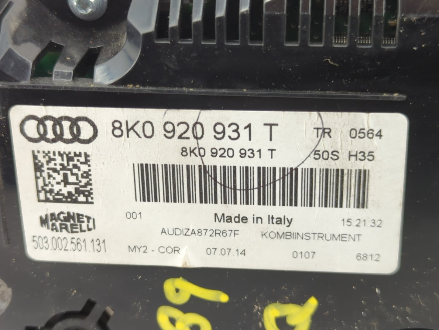 2015-2016 Audi A4 Instrument Cluster Speedometer Gauges P/N:8K0 920 931 Fits Fits 2015 2016 OEM Used Auto Parts - Oemusedaut