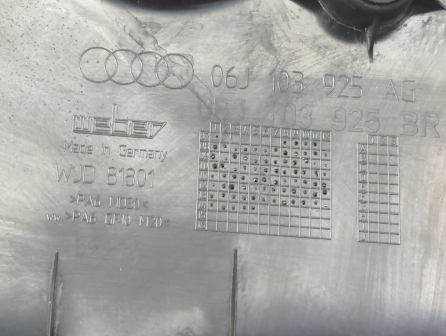 2015 Audi A4 Engine Cover - Oemusedautoparts1.com