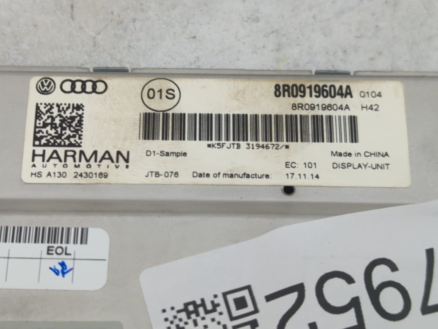 2009-2016 Audi A4 Information Display Screen - Oemusedautoparts1.com