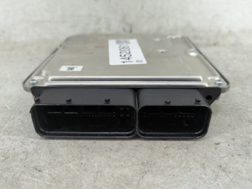 2014-2015 Audi A4 PCM Engine Control Computer ECU ECM PCU OEM P/N:8K5907115M 0261S09829, 8K2907115L Fits Fits 2014 2015 OEM Used Auto Parts