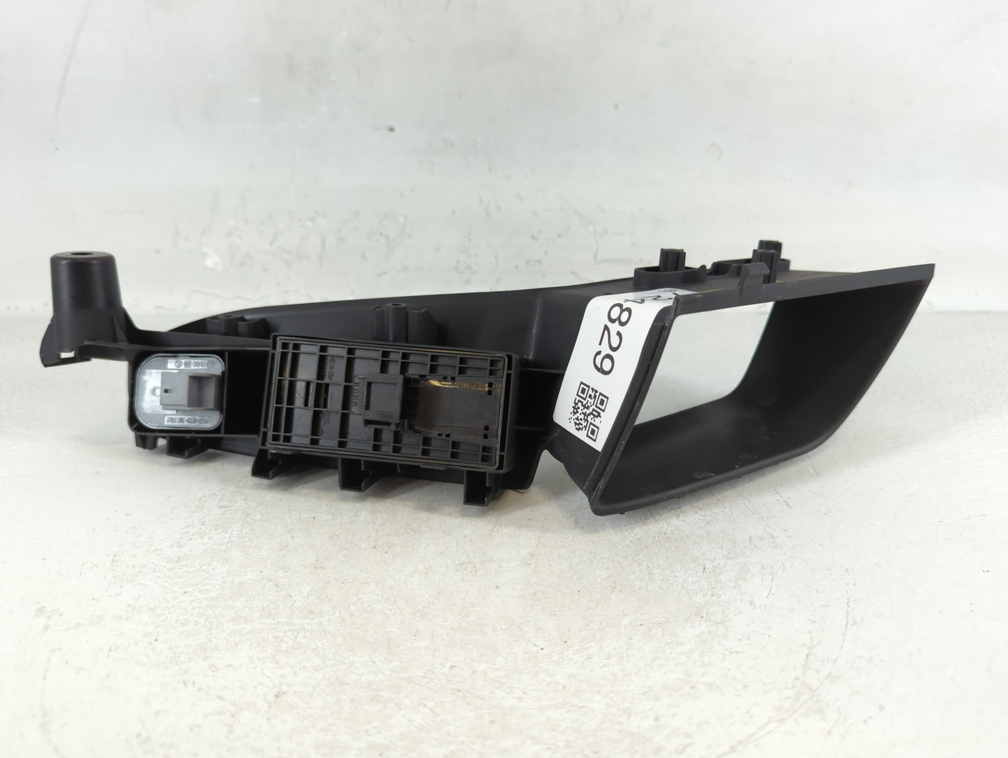 2013-2016 Audi A4 Master Power Window Switch Replacement Driver Side Left P/N:8K1 867 171L-E Fits Fits 2013 2014 2015 2016 2