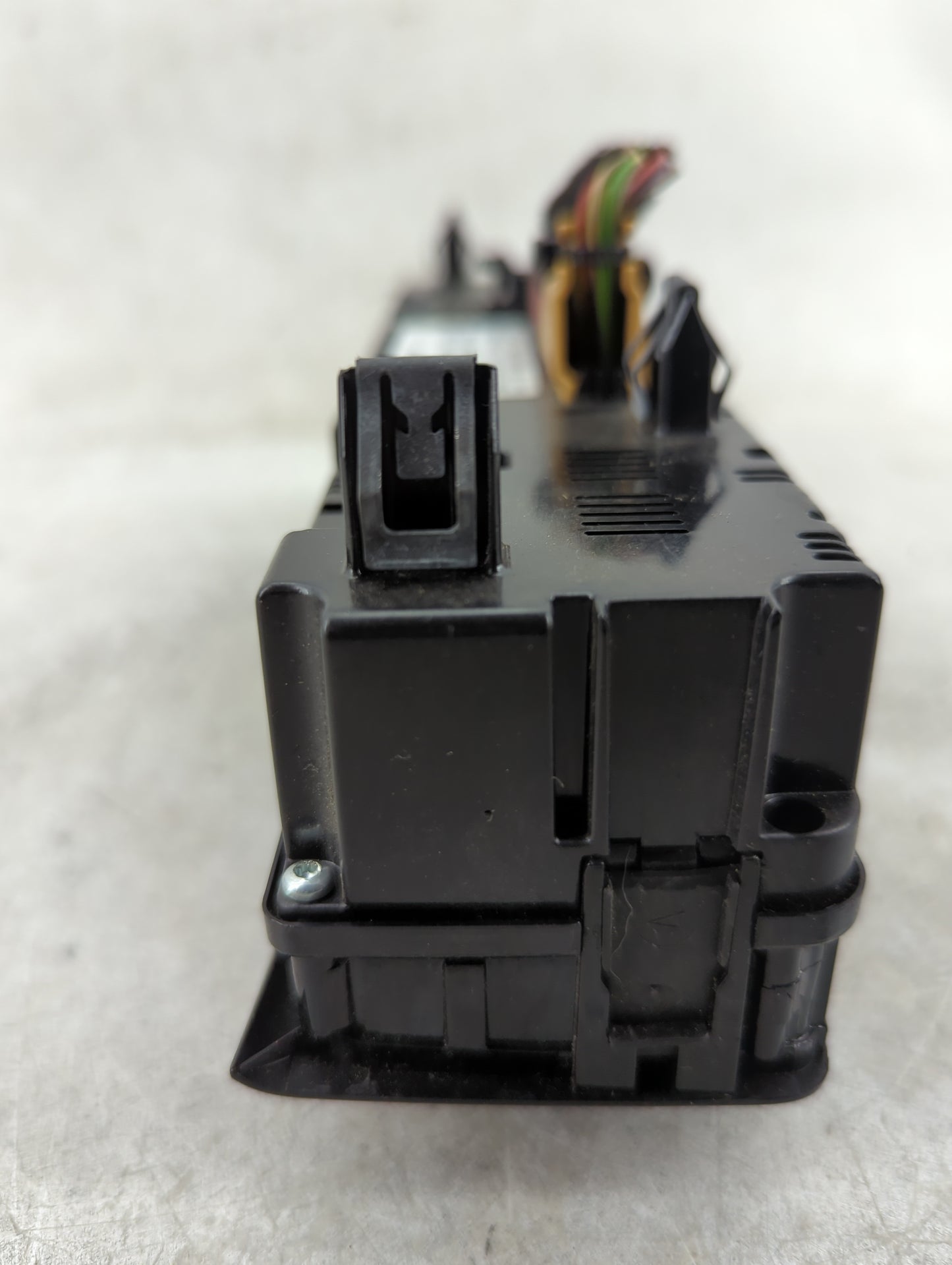 2015-2018 Audi A8 Climate Control Module Temperature AC/Heater Replacement P/N:4H0820043P Fits Fits 2015 2016 2017 2018 OEM