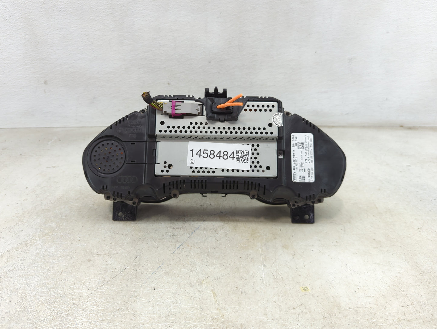 2015 Audi A8 Instrument Cluster Speedometer Gauges P/N:4H0920980M 0263670200, RB8658100714 Miles:111K Fits OEM Used Auto Par