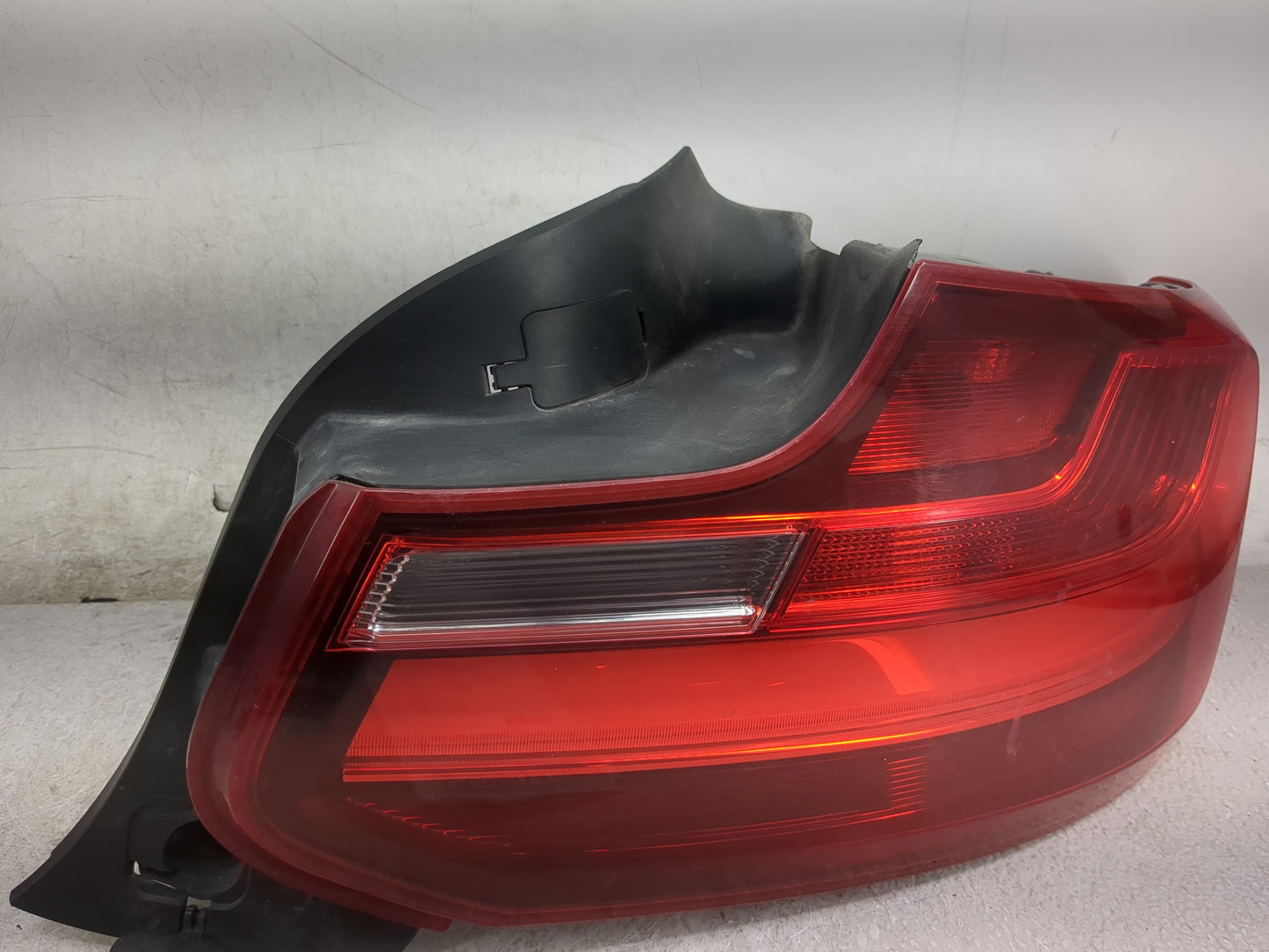 2014-2016 Bmw 228i Tail Light Assembly Passenger Right OEM Fits Fits 2014 2015 2016 2017 OEM Used Auto Parts - Oemusedautopa