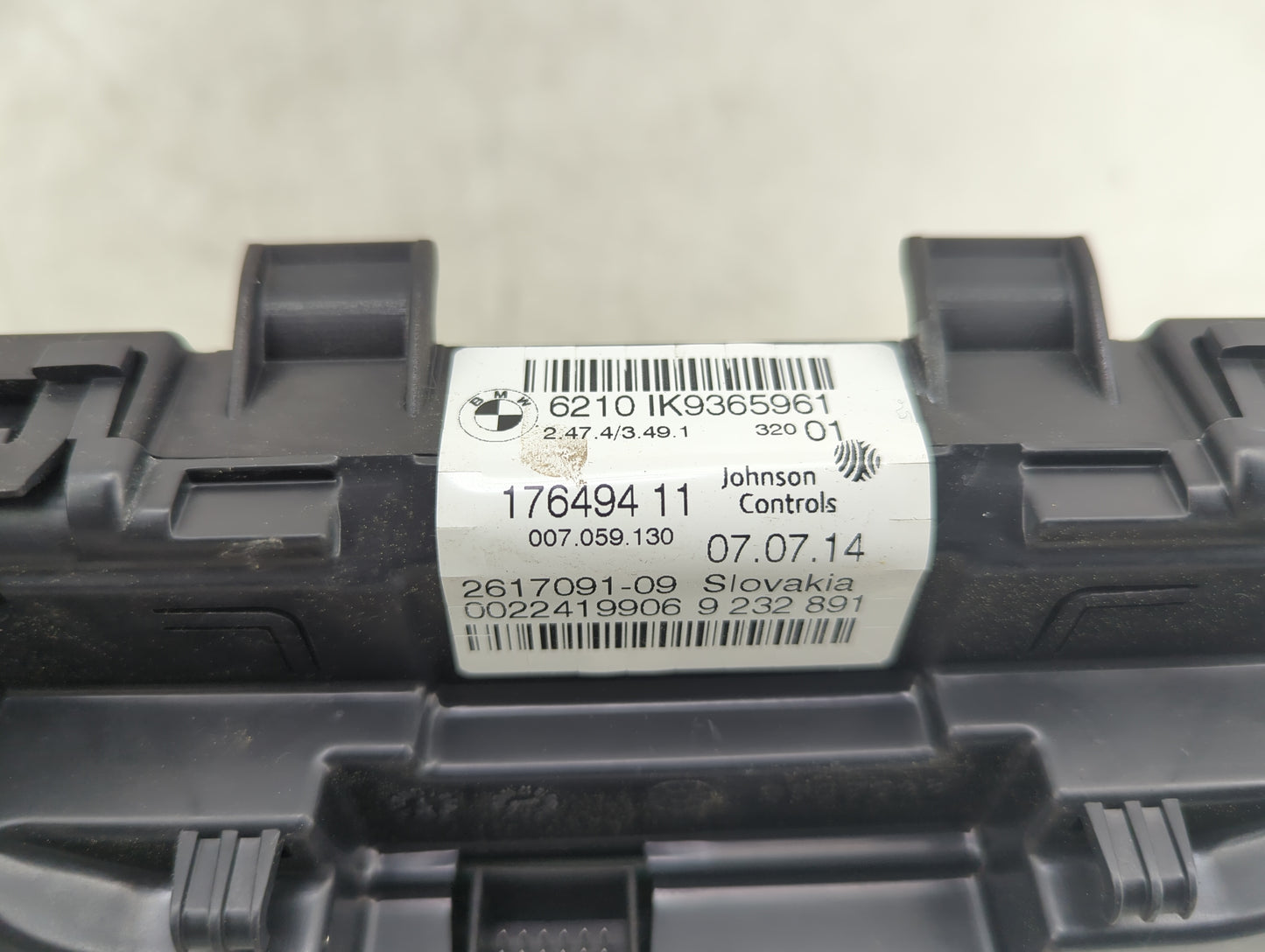 2015 Bmw 228i Instrument Cluster Speedometer Gauges P/N:6210IK9365961 17649411, 2617091-09, 9232891 Miles:168K Fits OEM Used
