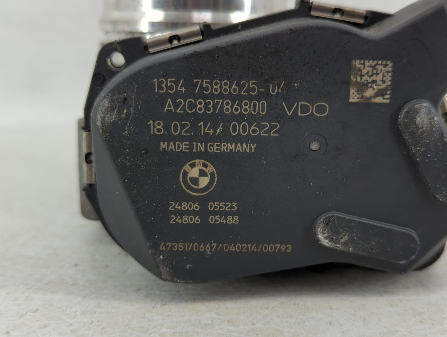 2015 Bmw 3200cs Throttle Body P/N:1354 7588625-04 1354 7588625-03 Fits Fits 2012 2013 2014 2016 2017 2018 OEM Used Auto Part
