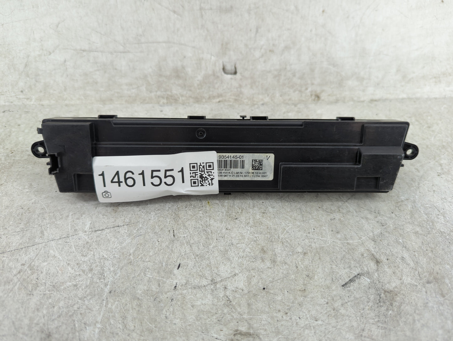 2014-2015 Bmw 320i Climate Control Module Temperature AC/Heater Replacement P/N:9354145-01 Fits Fits 2014 2015 OEM Used Auto