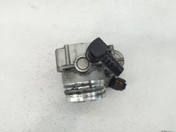 2012-2018 Bmw 320i Throttle Body P/N:1354 7588625-04 1354 7588625-03 Fits Fits 2012 2013 2014 2015 2016 2017 2018 OEM Used Auto Parts