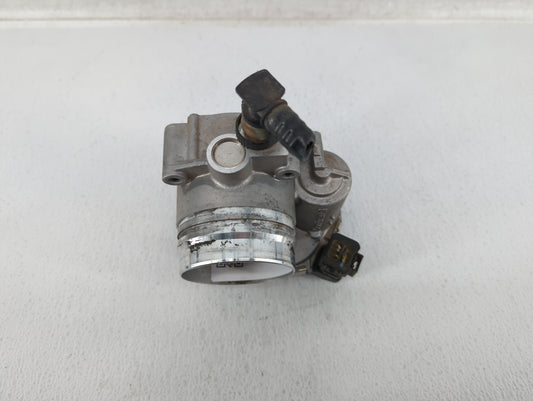 2012-2018 Bmw 320i Throttle Body P/N:1354 7588625-04 Fits Fits 2012 2013 2014 2015 2016 2017 2018 OEM Used Auto Parts