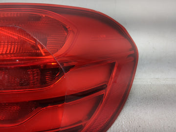 2014-2016 Bmw 428i Tail Light Assembly Passenger Right OEM P/N:618074 618072 Fits Fits 2014 2015 2016 2017 OEM Used Auto Parts