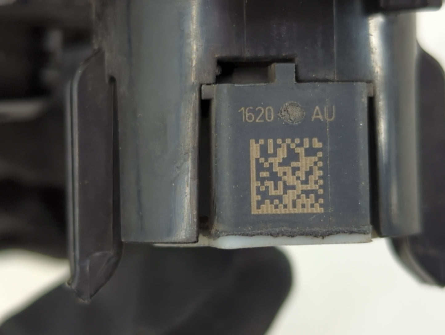 2015 Bmw 428i Front Park Assist Sensor Black 1456394 - Oemusedautoparts1.com
