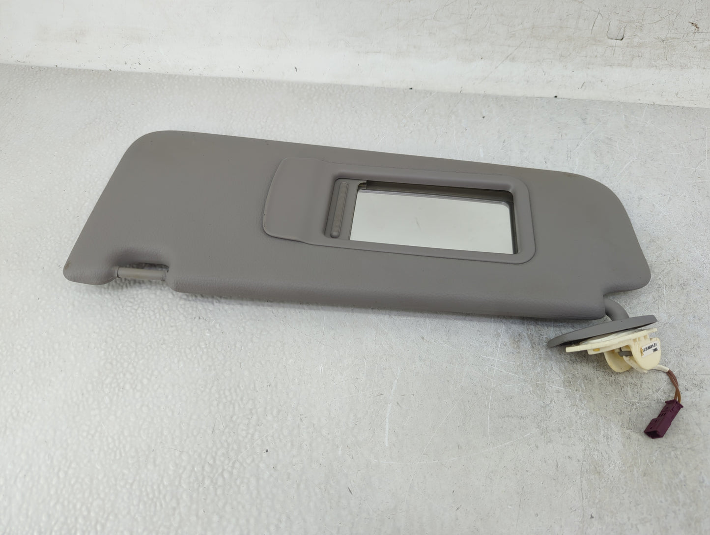2011-2016 Bmw 528i Sun Visor Shade Replacement Passenger Right Mirror Fits Fits 2010 2011 2012 2013 2014 2015 2016 OEM Used