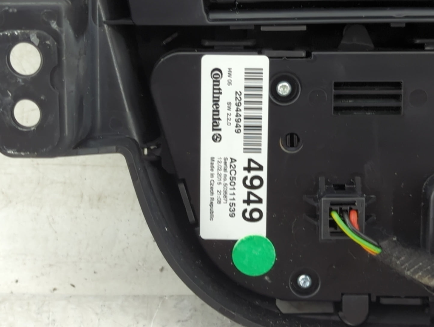 2015 Buick Encore Radio AM FM Cd Player Receiver Replacement P/N:95383984 Fits OEM Used Auto Parts - Oemusedautoparts1.com