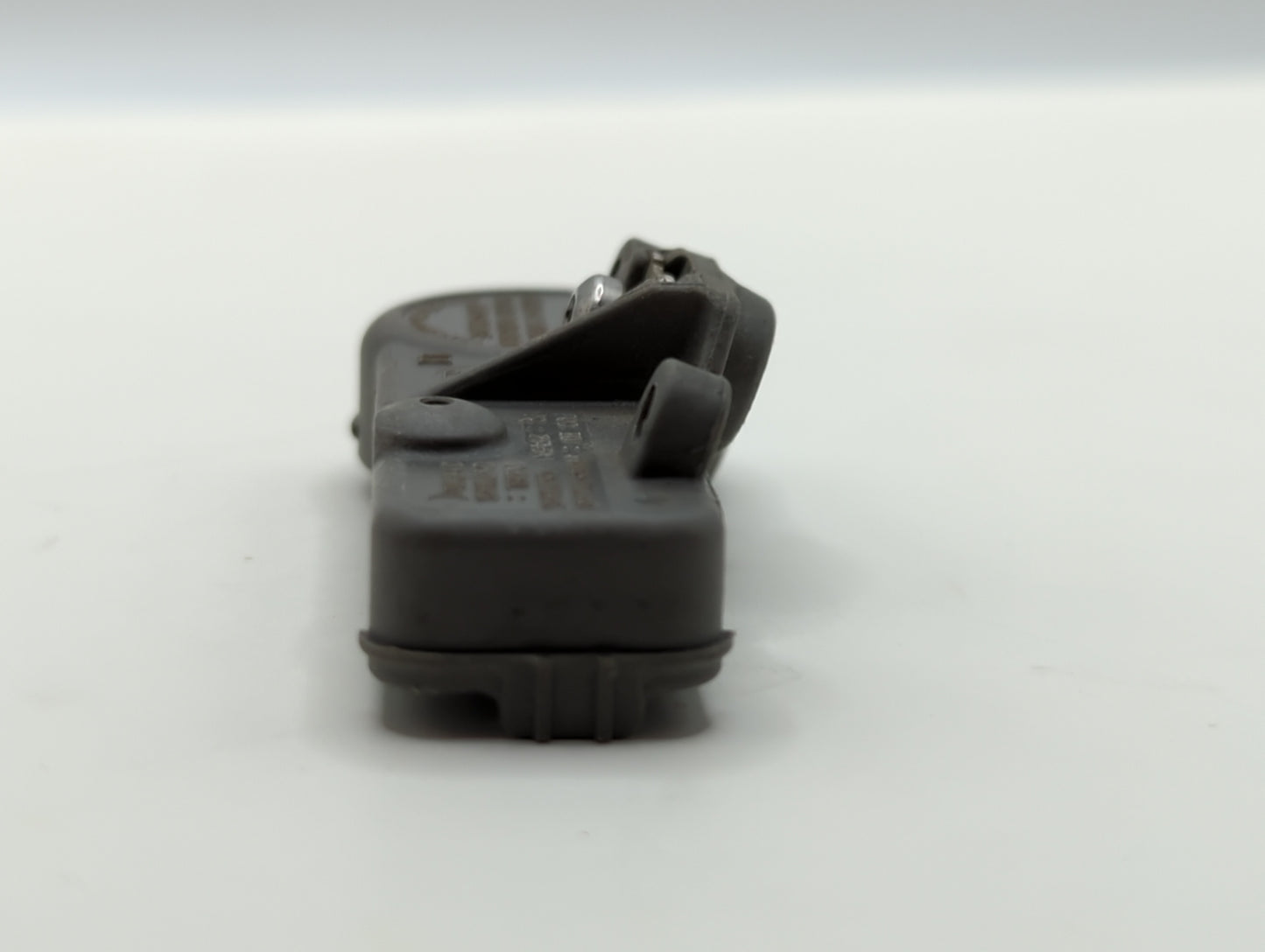 2015 Buick Encore Tire Pressure Monitoring System Sensor Tpms - Oemusedautoparts1.com