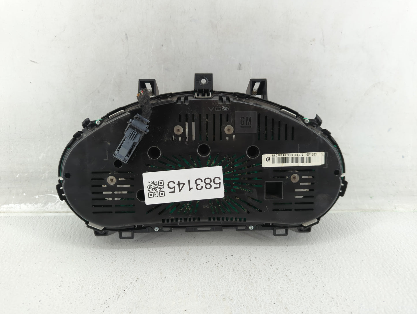 2015 Buick Encore Instrument Cluster Speedometer Gauges P/N:42342739 Fits OEM Used Auto Parts - Oemusedautoparts1.com