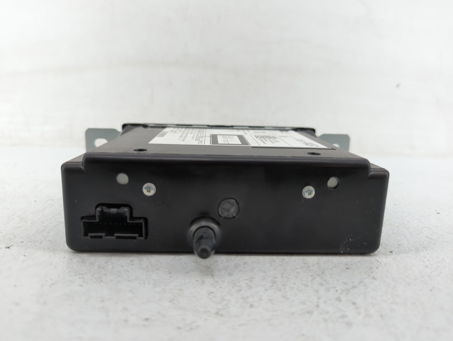 2015 Buick Lacrosse Radio AM FM Cd Player Receiver Replacement P/N:13594481 13594481 Fits OEM Used Auto Parts - Oemusedautop