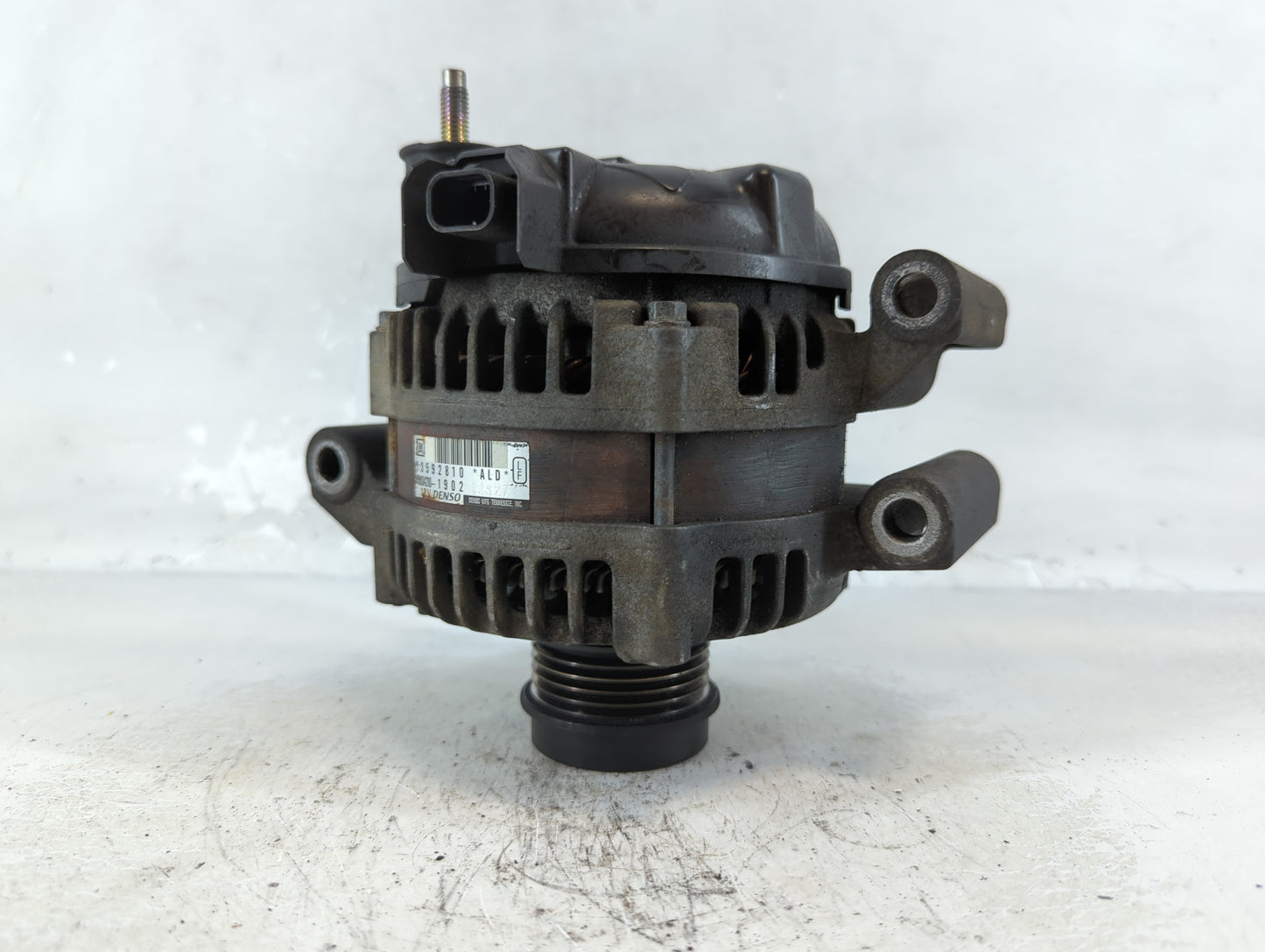 2014-2017 Buick Regal Alternator Replacement Generator Charging Assembly Engine OEM P/N:TN104210-1902 13592810 Fits OEM Used