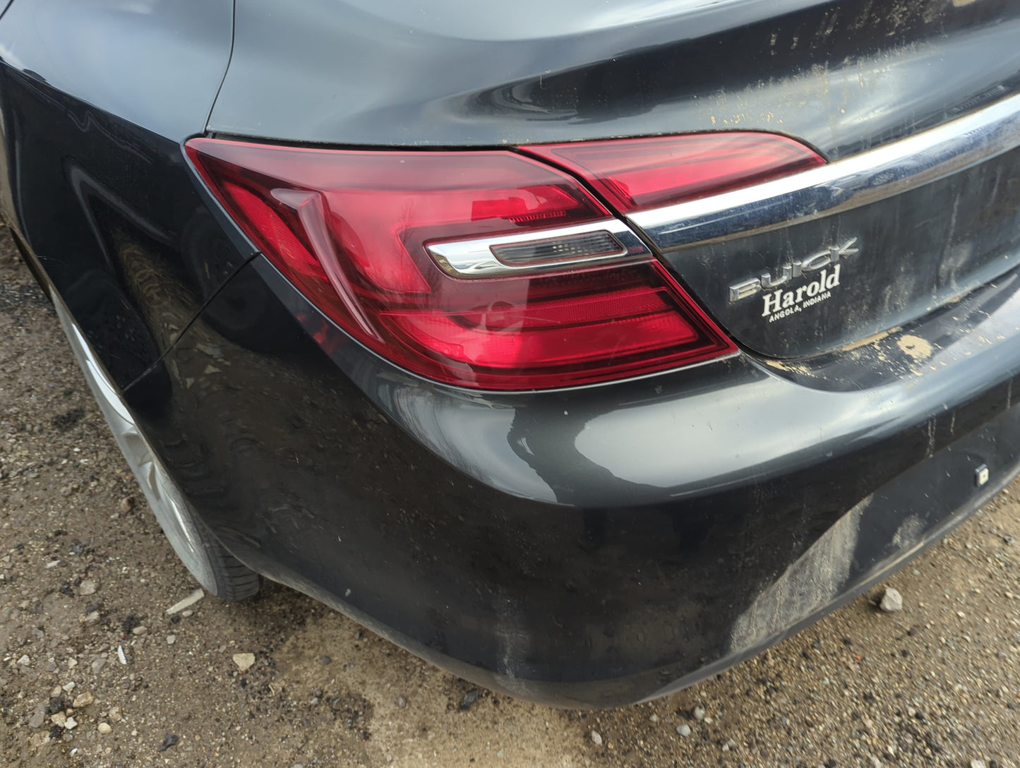 2015-2017 Buick Regal Rear Bumper Assembly Oem - Oemusedautoparts1.com
