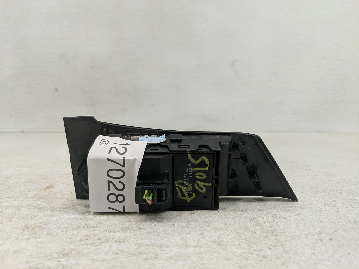 2015-2017 Buick Verano Master Power Window Switch Replacement Driver Side Left Fits Fits 2015 2016 2017 OEM Used Auto Parts