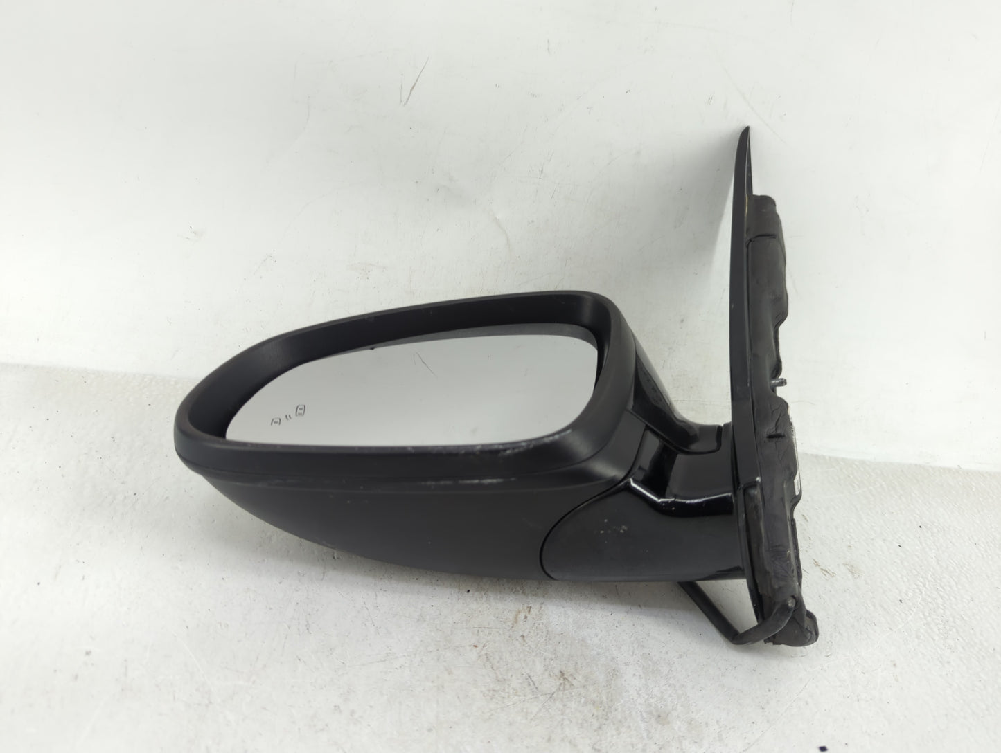 2013-2017 Buick Verano Driver Side View Mirror - Left Door Mirror OEM Used - Oemusedautoparts1.com