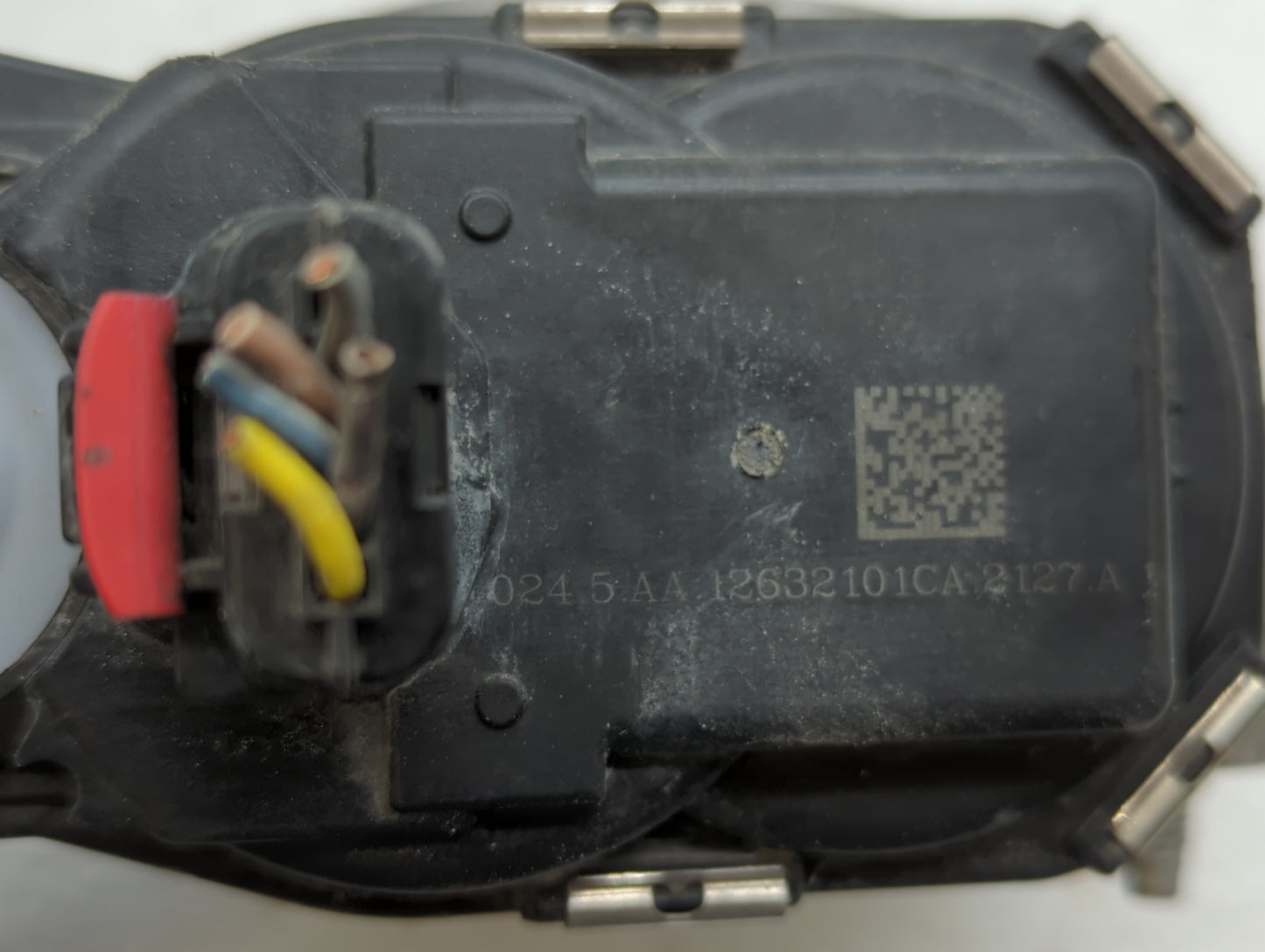 2012-2015 Buick Verano Throttle Body P/N:12627217DA 12632101CA Fits Fits 2012 2013 2014 2015 OEM Used Auto Parts - Oemusedau