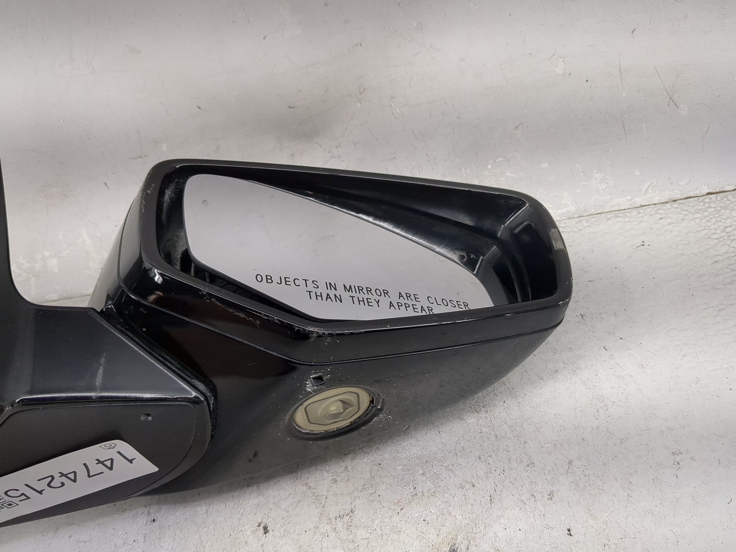 2014-2015 Cadillac Cts Passenger Side View Mirror - Right Door Mirror OEM Used - Oemusedautoparts1.com