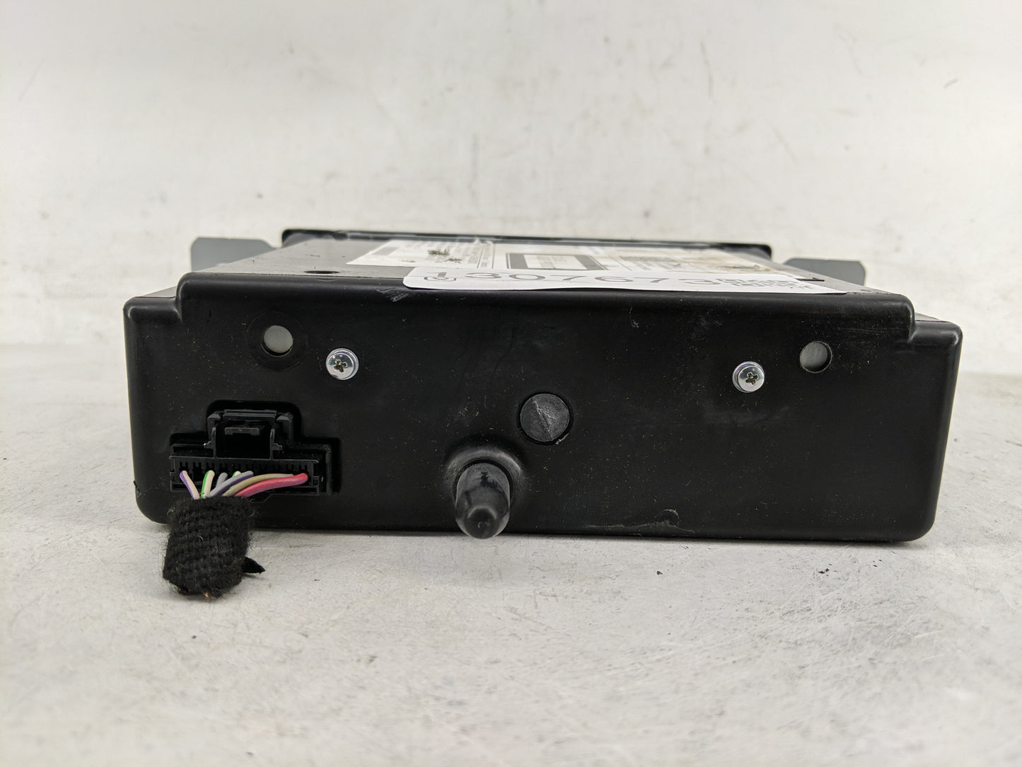 2015 Cadillac Escalade Radio AM FM Cd Player Receiver Replacement P/N:13590747 Fits Fits 2013 2014 OEM Used Auto Parts - Oem