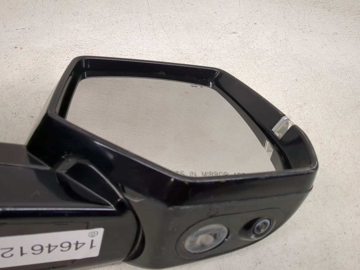 2015-2020 Cadillac Escalade Esv Passenger Side View Mirror - Right Door Mirror OEM Used - Oemusedautoparts1.com