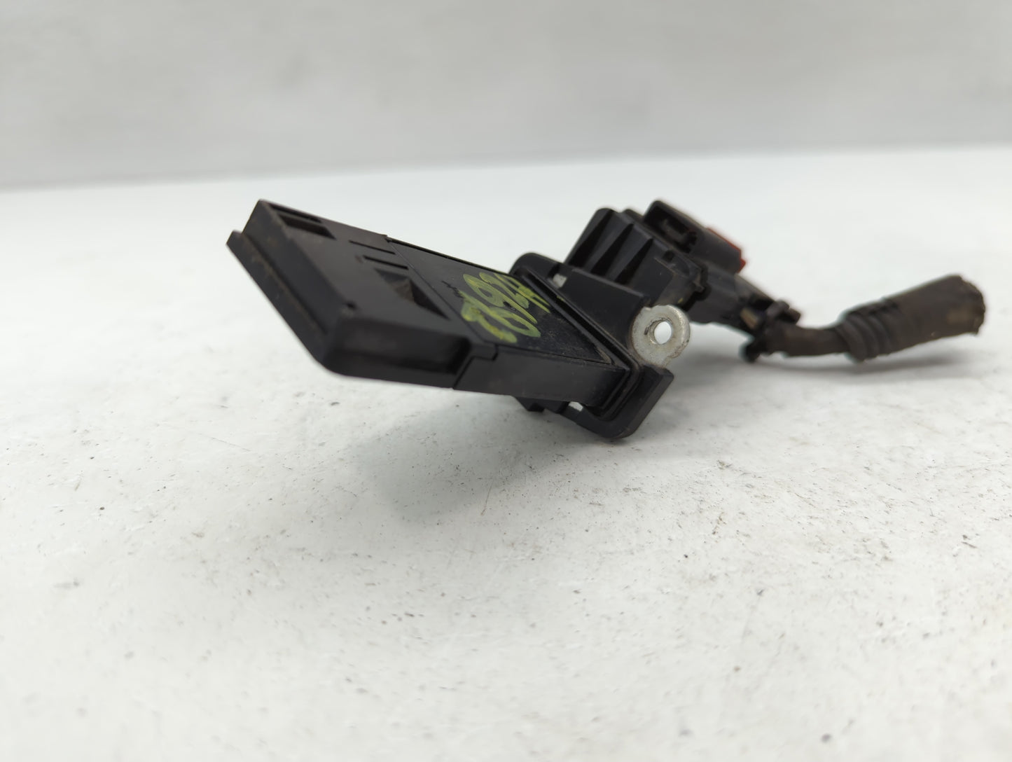 2012-2016 Cadillac Srx Mass Air Flow Meter Maf - Oemusedautoparts1.com