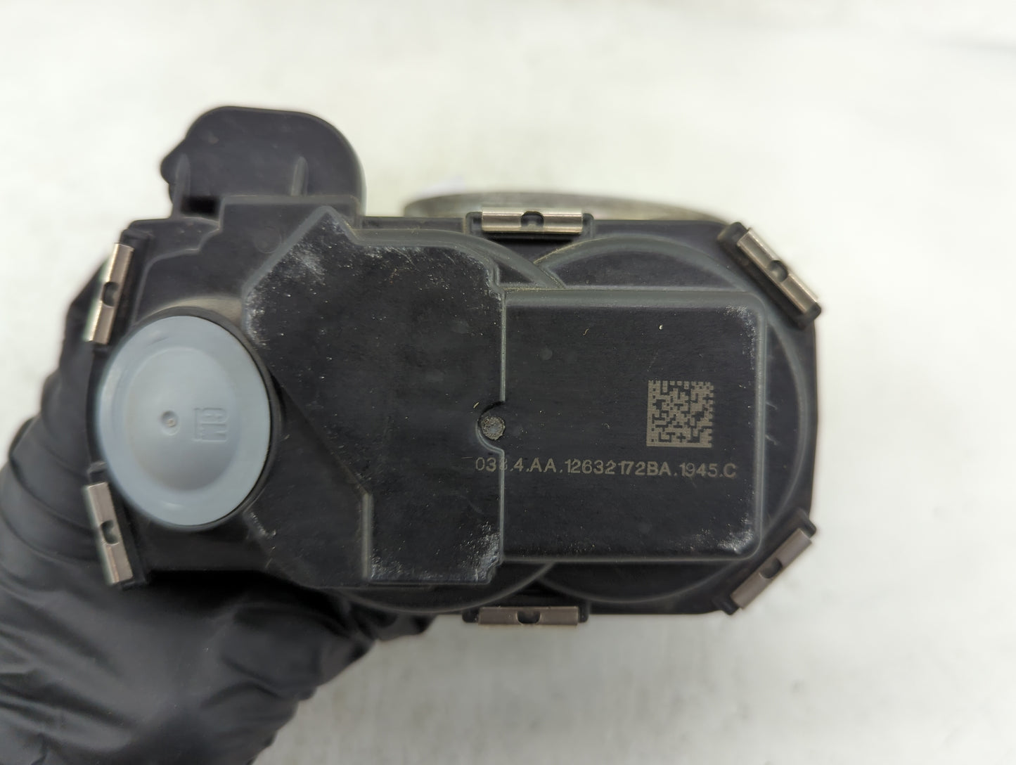 2012-2016 Cadillac Srx Throttle Body P/N:12632172BA Fits Fits 2012 2013 2014 2015 2016 2017 2018 2019 2020 2021 2022 OEM Use