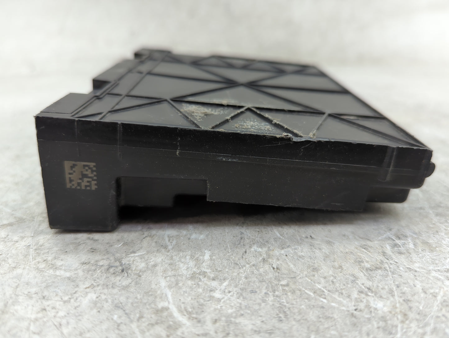 2015-2016 Cadillac Srx Body Control Module Bcm Inner Cabin Fuse Box - Oemusedautoparts1.com
