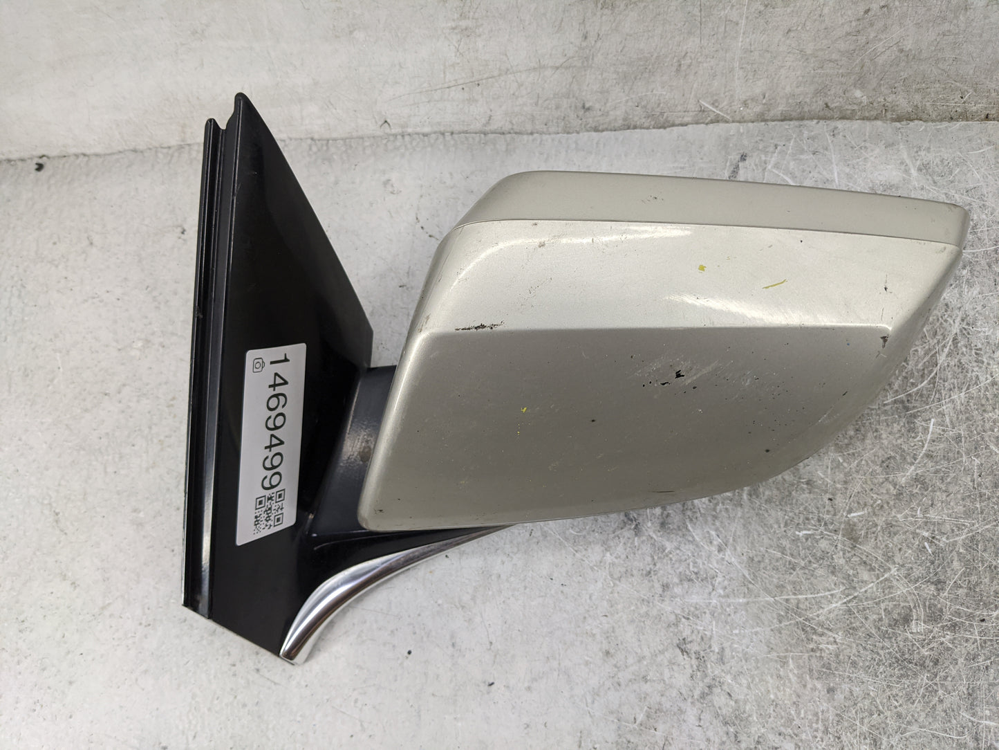 2015 Cadillac Xts Driver Side View Mirror - Left Door Mirror OEM Used - Oemusedautoparts1.com