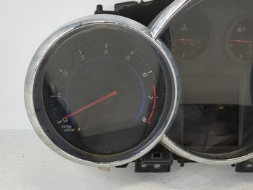 2015-2016 Chevrolet Cruze Instrument Cluster Speedometer Gauges P/N:811511914 42362673 Fits Fits 2015 2016 OEM Used Auto Parts