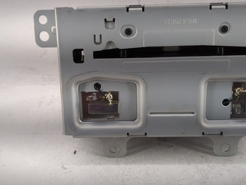 2015-2016 Chevrolet Cruze Radio AM FM Cd Player Receiver Replacement P/N:23476256 Fits Fits 2014 2015 2016 2017 OEM Used Auto Parts