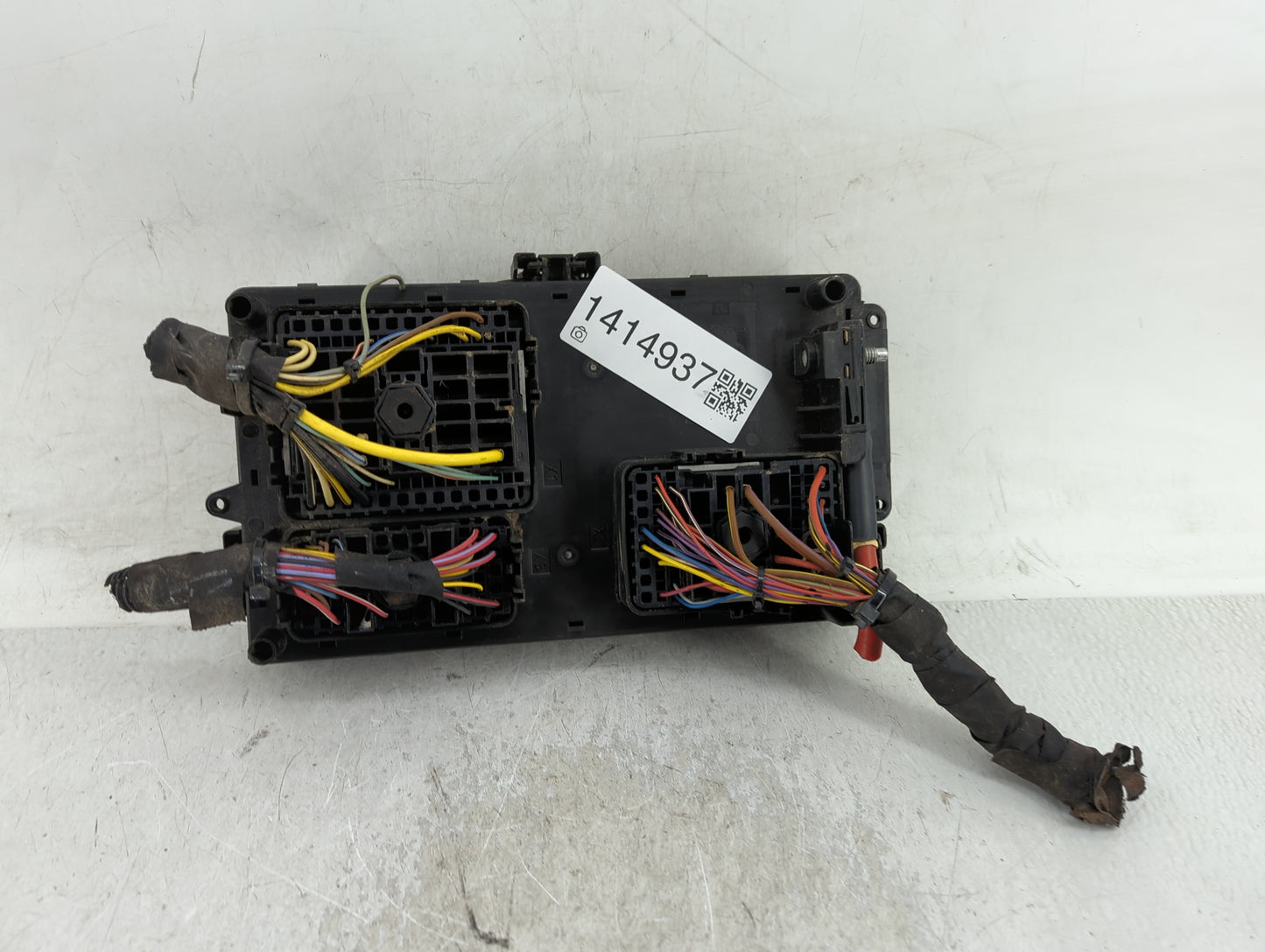 2015-2016 Chevrolet Cruze Fusebox Fuse Box Panel Relay Module Fits Fits 2015 2016 OEM Used Auto Parts - Oemusedautoparts1.co