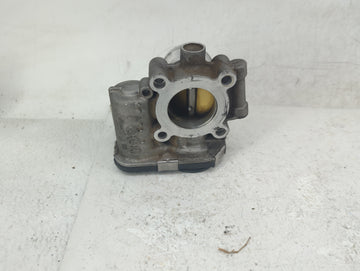 2011-2016 Chevrolet Cruze Throttle Body P/N:0 280 750 581 5565489 Fits Fits 2011 2012 2013 2014 2015 2016 2017 2018 2019 2020 2021 OEM Used Auto Parts