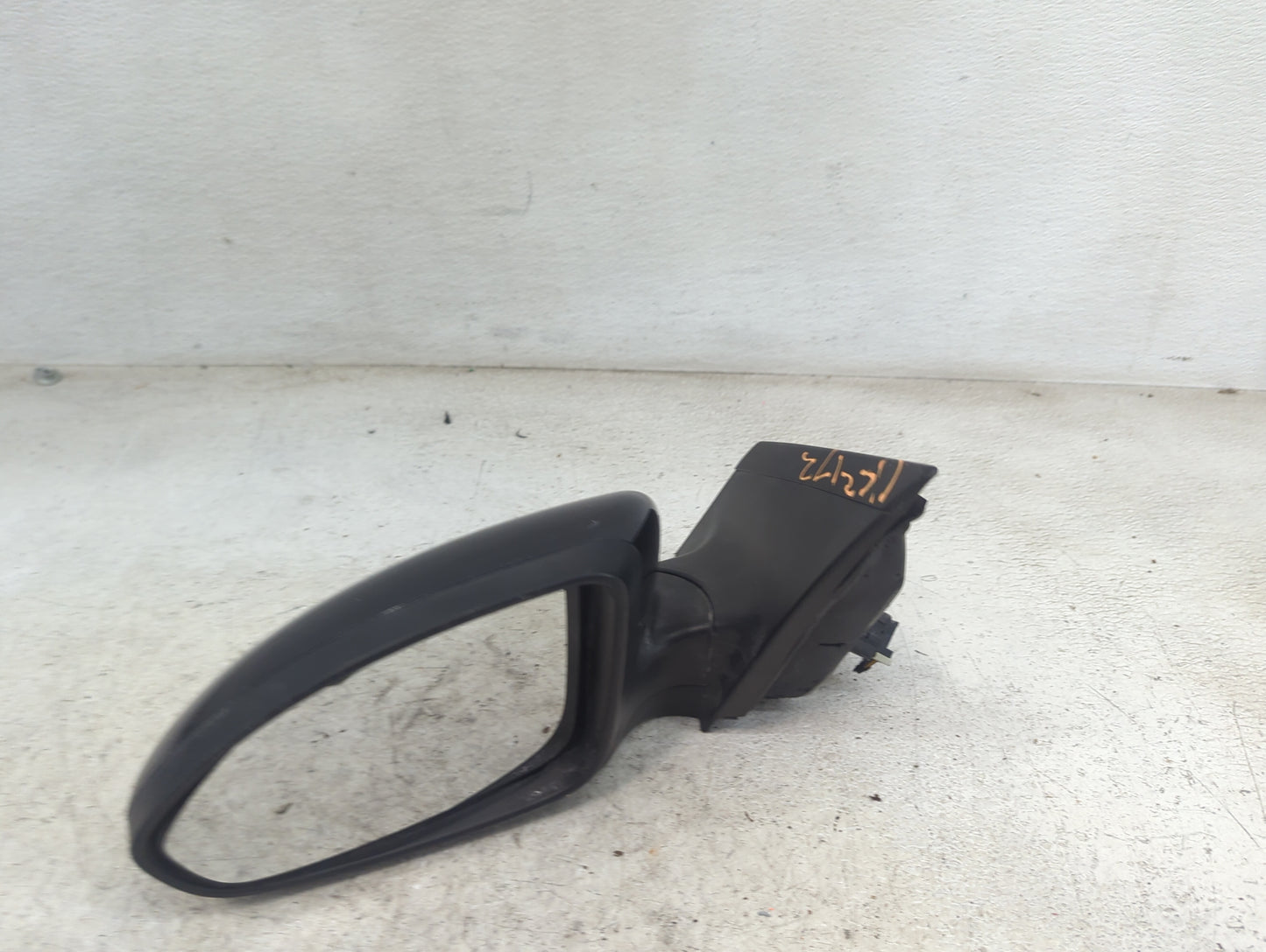 2011-2016 Chevrolet Cruze Driver Side View Mirror - Left Door Mirror OEM Used - Oemusedautoparts1.com