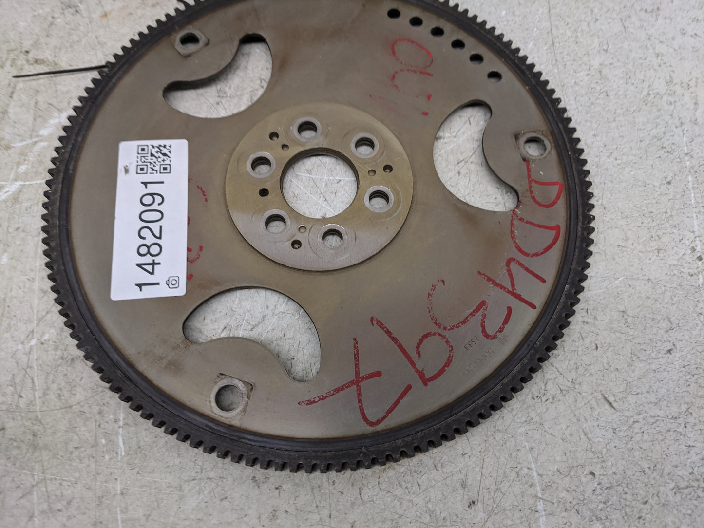 2015 Chevrolet Cruze Transmission Flywheel Flexplate P/N:55563683 Fits OEM Used Auto Parts - Oemusedautoparts1.com