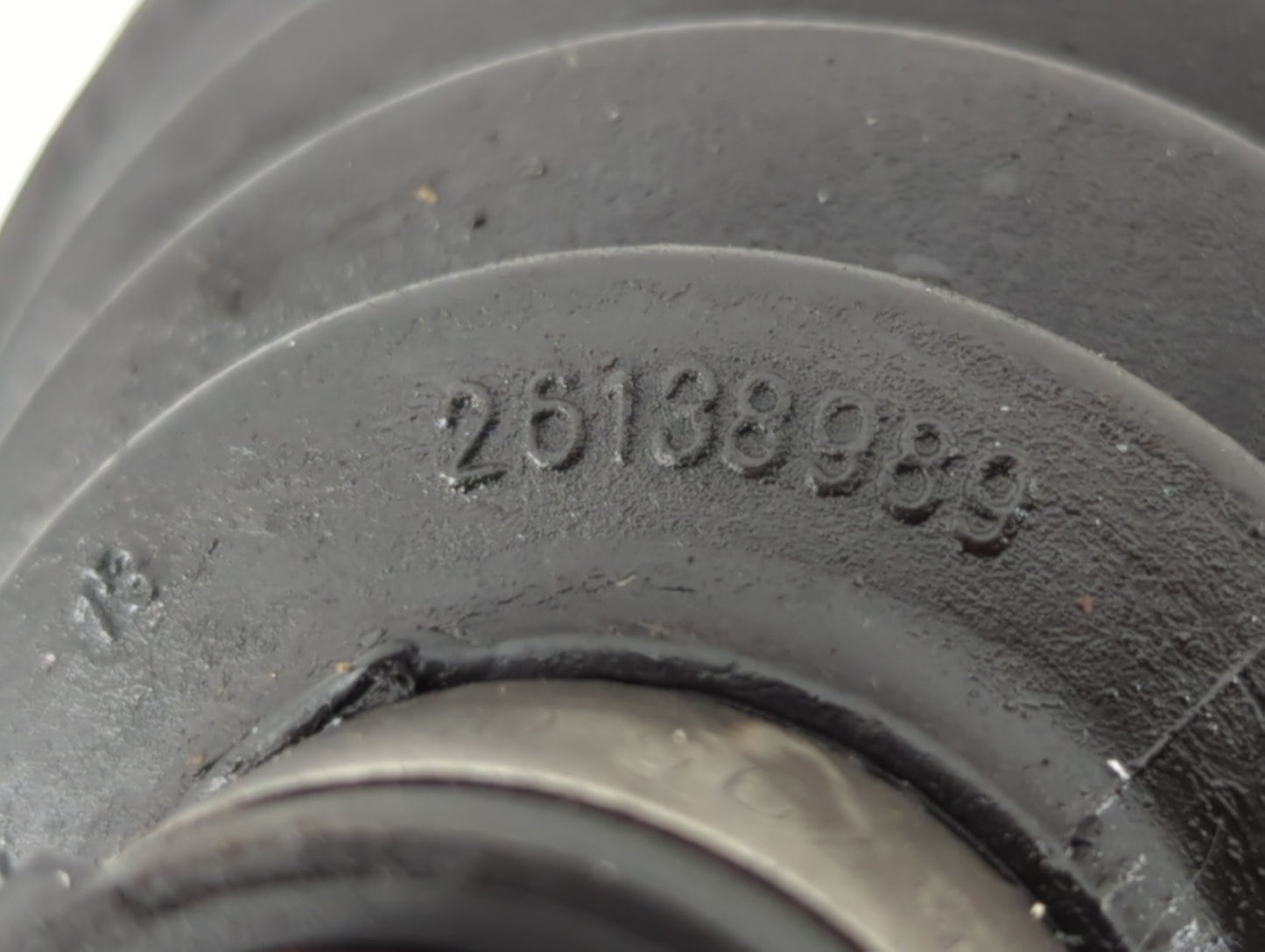 2013-2016 Chevrolet Cruze Axle Shaft Front Driver Cv C/v - Oemusedautoparts1.com