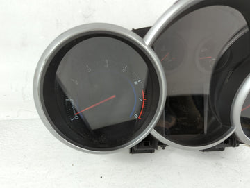 2015 Chevrolet Cruze Instrument Cluster Speedometer Gauges P/N:811511914 94560794 Fits OEM Used Auto Parts
