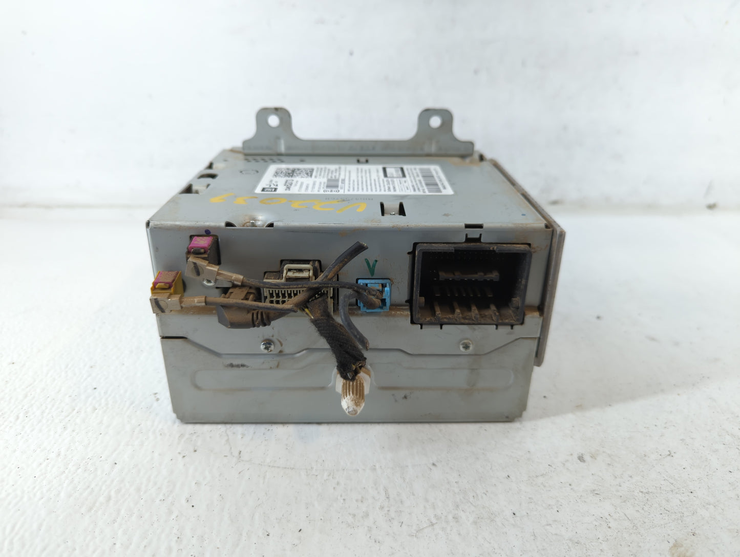 2013-2016 Chevrolet Cruze Radio AM FM Cd Player Receiver Replacement P/N:23495273 Fits Fits 2013 2014 2015 2016 OEM Used Aut