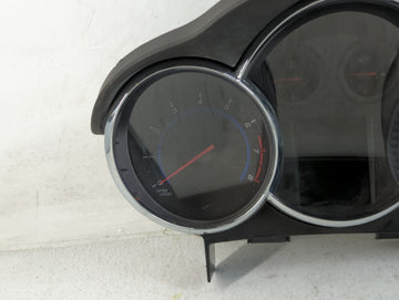 2015-2016 Chevrolet Cruze Instrument Cluster Speedometer Gauges P/N:42362673 Fits Fits 2015 2016 OEM Used Auto Parts