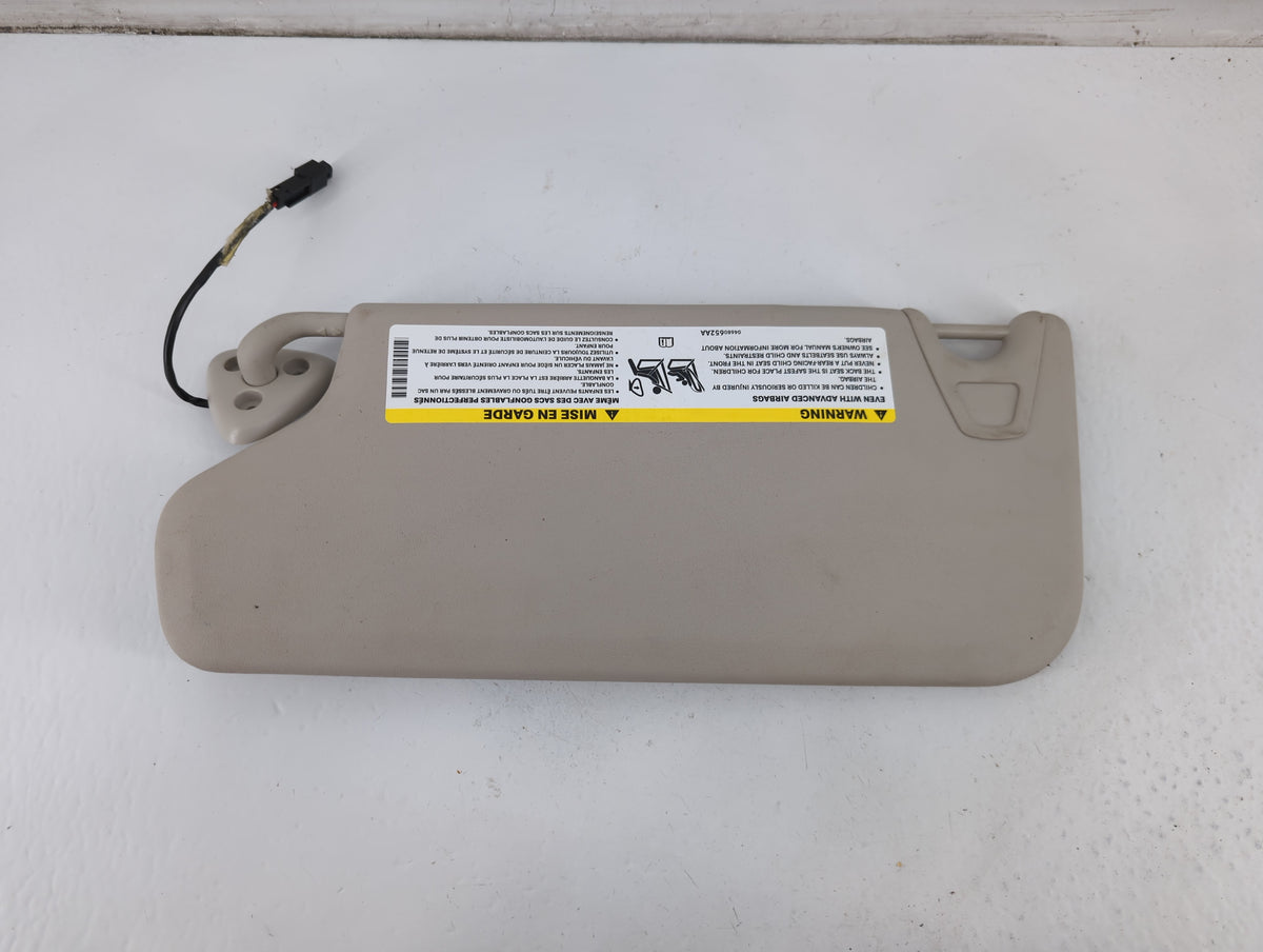 2010-2017 Chevrolet Equinox Sun Visor Shade Replacement Passenger Right Mirror Fits Fits 2010 2011 2012 2013 2014 2015 2016