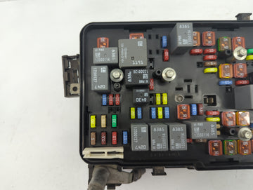 2013-2016 Chevrolet Equinox Fusebox Fuse Box Panel Relay Module Fits Fits 2013 2014 2015 2016 OEM Used Auto Parts