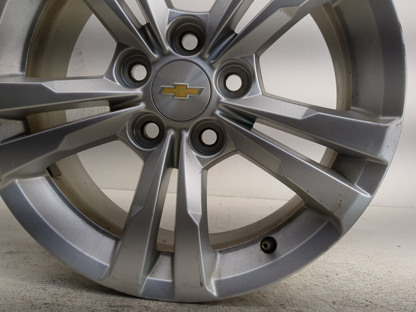 2010-2017 Chevrolet Equinox Oem Wheel Rim - Oemusedautoparts1.com