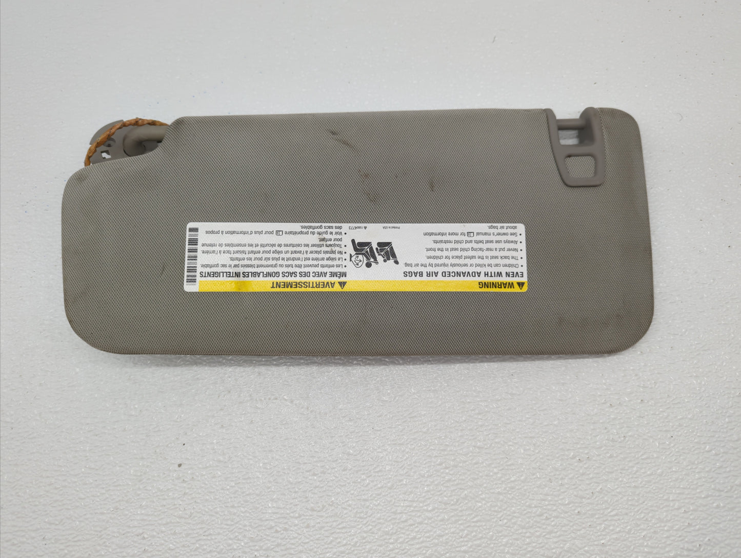 2010-2017 Chevrolet Equinox Sun Visor Shade Replacement Passenger Right Mirror Fits Fits 2010 2011 2012 2013 2014 2015 2016