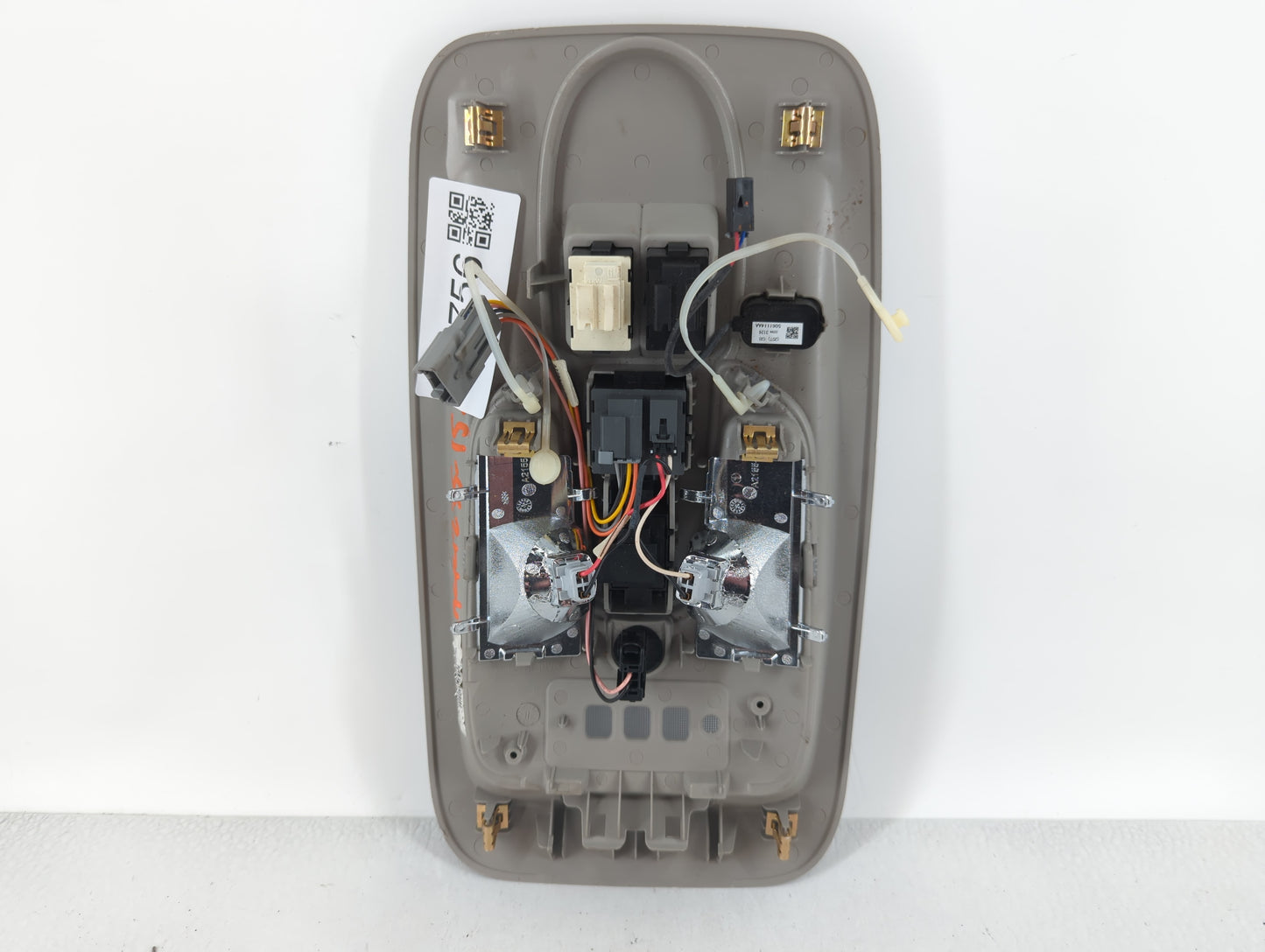 2014-2017 Chevrolet Equinox Overhead Roof Console 623756 - Oemusedautoparts1.com