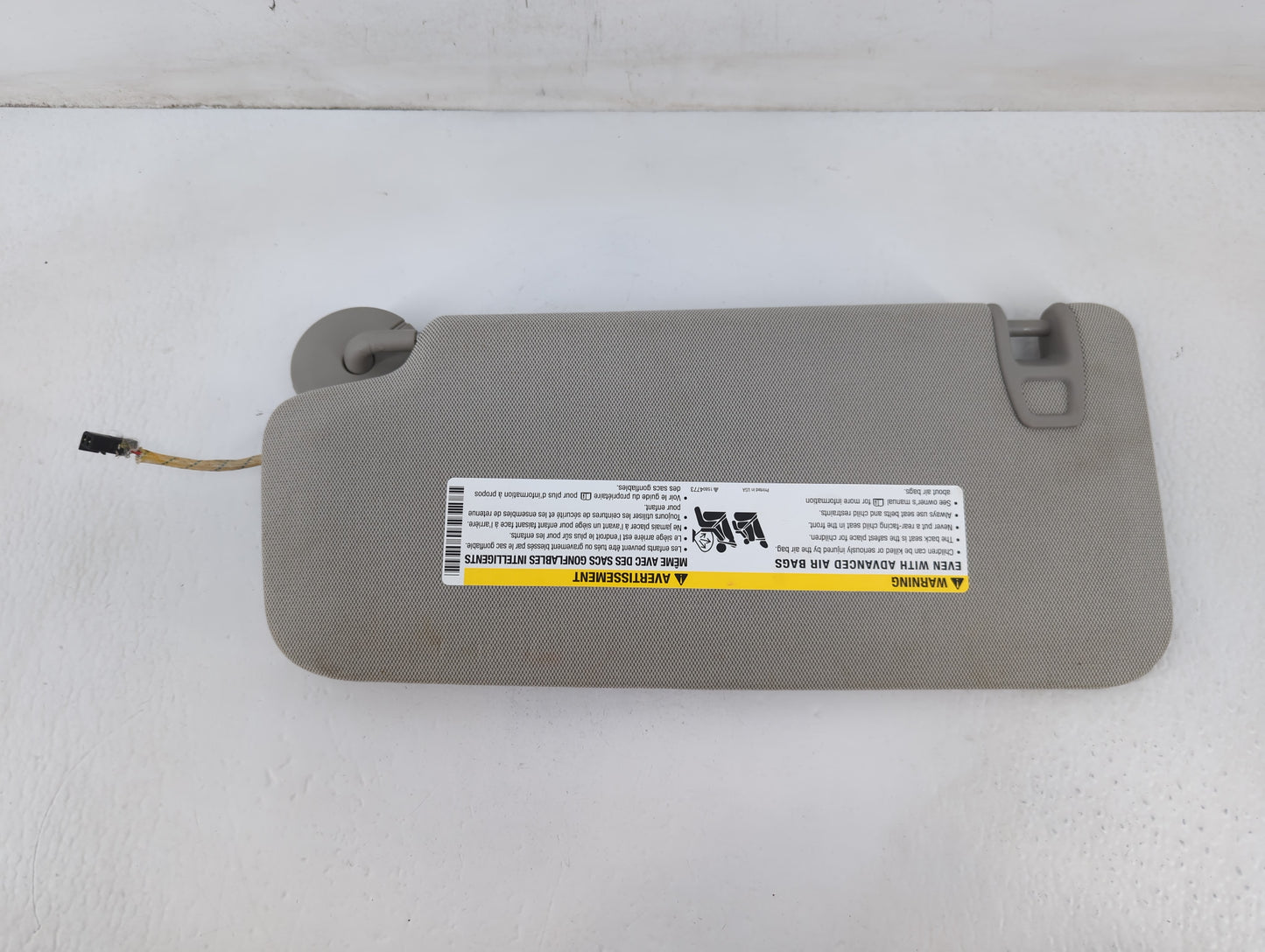 2010-2017 Chevrolet Equinox Sun Visor Shade Replacement Passenger Right Mirror Fits Fits 2010 2011 2012 2013 2014 2015 2016