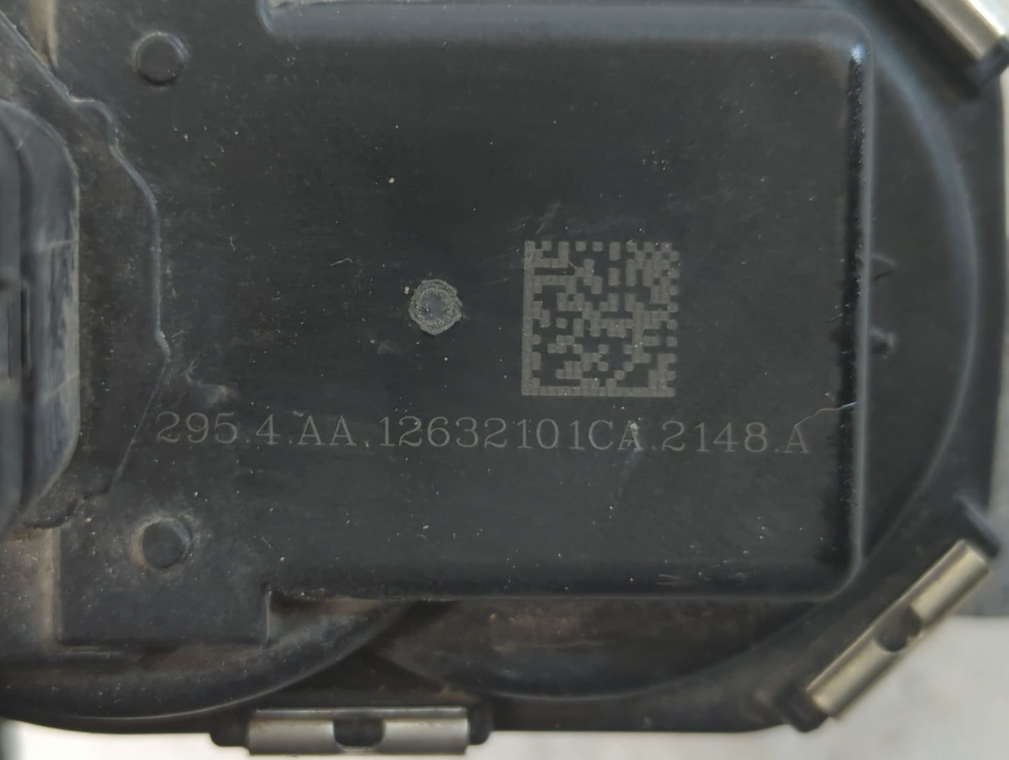 2012-2015 Chevrolet Equinox Throttle Body P/N:12632101CA Fits Fits 2012 2013 2014 2015 OEM Used Auto Parts - Oemusedautopart