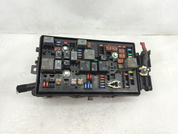 2015 Chevrolet Impala Fusebox Fuse Box Panel Relay Module P/N:812461952 Fits OEM Used Auto Parts